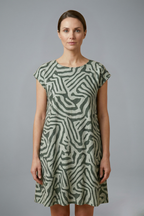 Vestido midi de mulher com corte em A e mangas largas