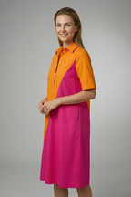 Vestido midi de mulher com gola clássica e mangas curtas