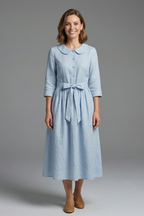 Vestido midi de mulher com decote em V e atilho na cintura