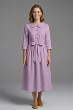Vestido midi de mulher com decote em V e atilho na cintura