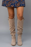 Bottes femme au-dessus du genou tige ample et talon plat