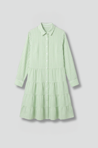 Vestido de mujer con botones y falda de capas