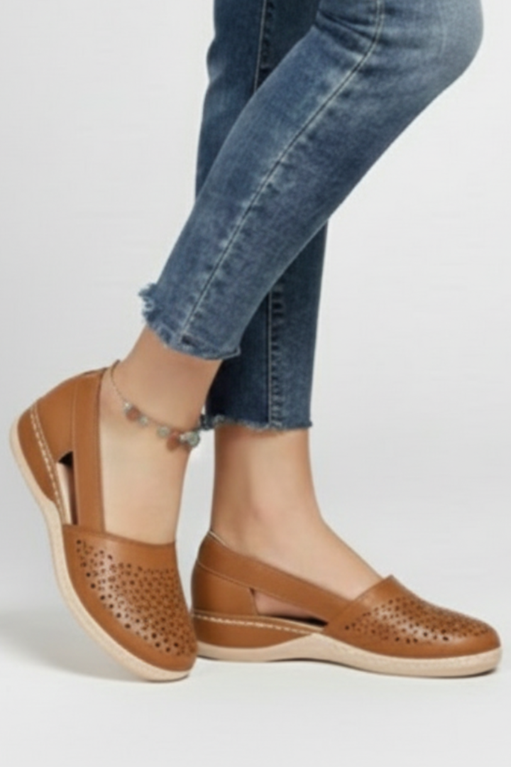 Damskie Buty Codzienne z Wycięciami i Solidną Podeszwą