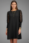 Rochie mini de damă cu mâneci din dantelă