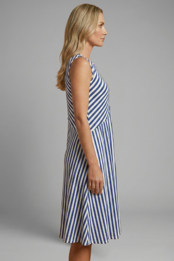 Vestido de mujer de rayas con corte holgado