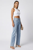 Jean femme coupe droite taille haute