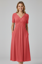 Vestido de mujer con escote en V y mangas cortas