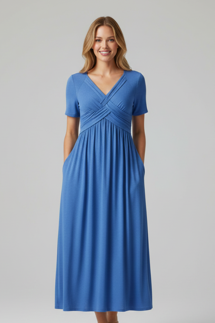 Vestido de mujer con escote en V y mangas cortas