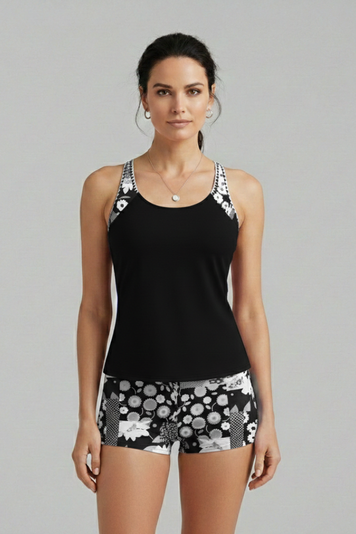Damski Komplet Tankini z Topem Racerback i Szortami - Różowy