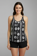 Conjunto tankini de mulher com decote em V e calções