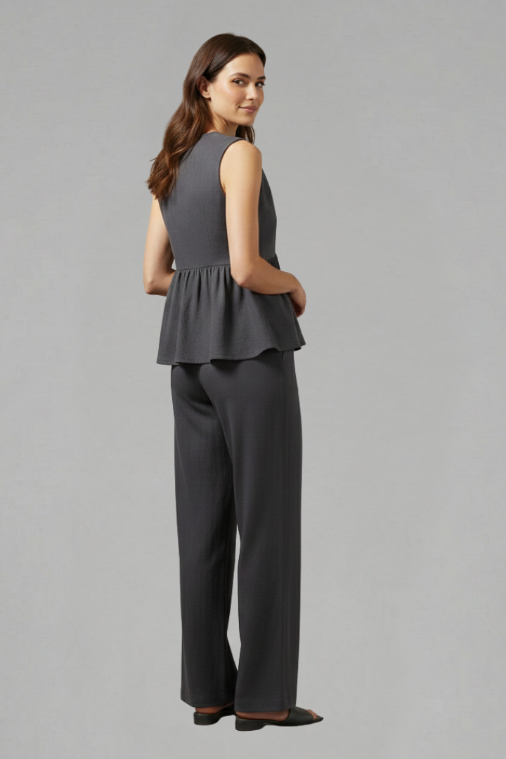 Completo donna scollo a V con pantaloni ampi