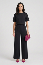 Completo donna con maniche corte e pantaloni ampi