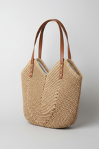 Sac à main femme tressé, longues anses et surface texturée