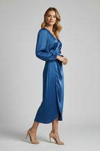 Vestito donna con scollo a V profondo e maniche lunghe