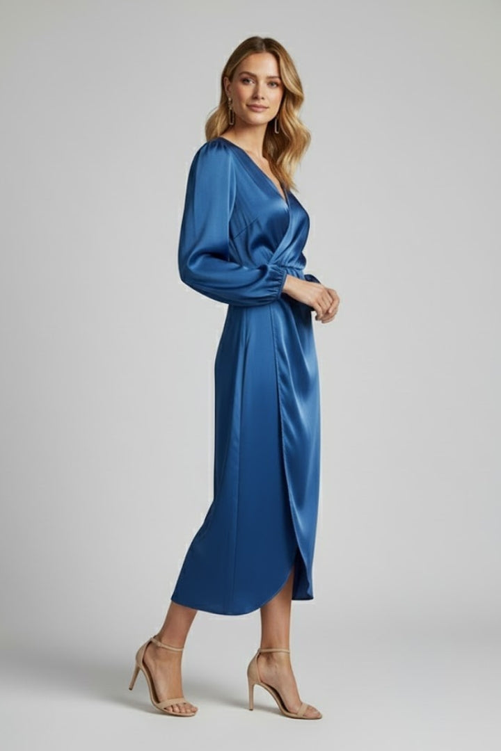 Vestito donna con scollo a V profondo e maniche lunghe