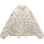 Chaqueta acolchada corta de mujer con cuello alto y bolsillos