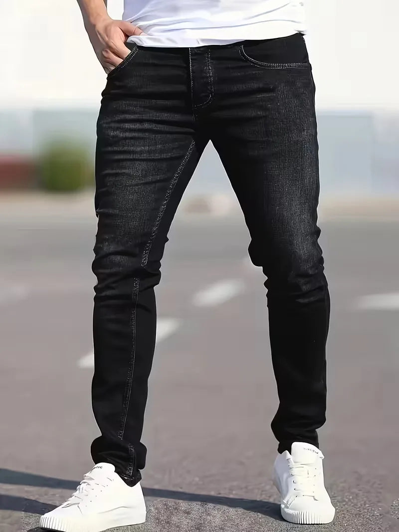 Męskie jeansy slim fit z pięcioma kieszeniami i długimi nogawkami