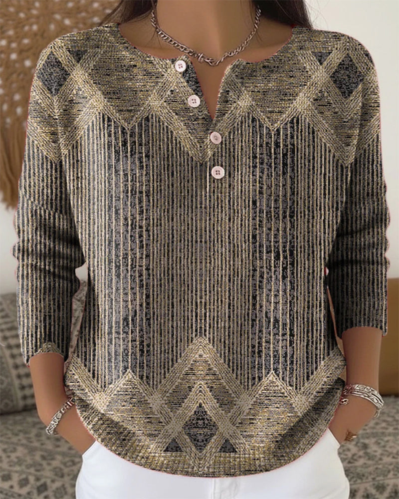 Mønstret sweater til damer med knapper og lange ærmer