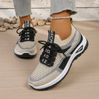 Zapatillas de mujer con cordones, diseño geométrico y caña baja