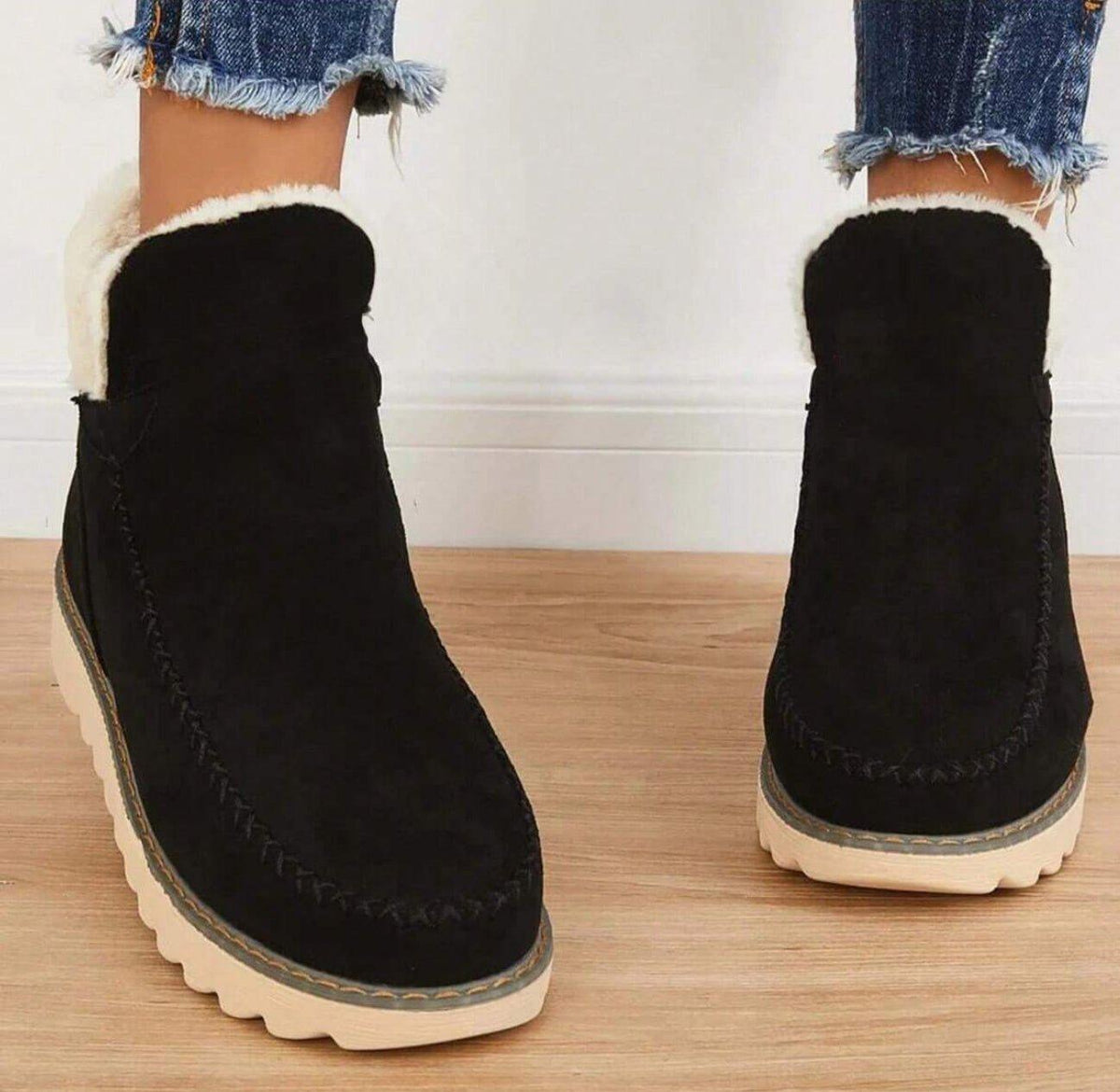 Stivaletti donna invernali slip-on con bordo morbido e suola rialzata