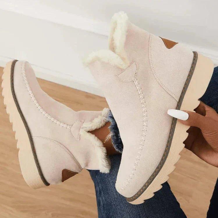 Stivaletti donna invernali slip-on con bordo morbido e suola rialzata
