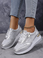 Sneakers donna con plateau, lacci e zip laterali