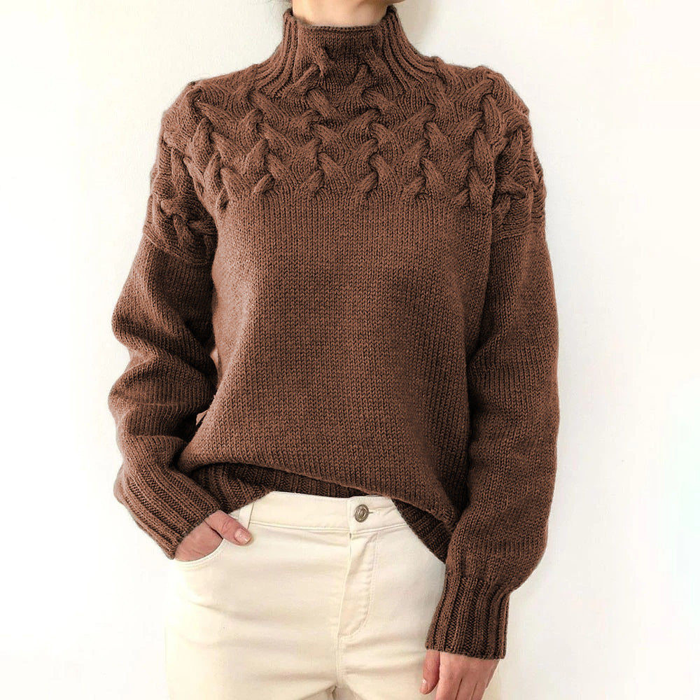 Maglione donna a collo alto con trecce e maniche lunghe