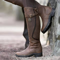 Stivali donna stile equestre al ginocchio con cinturino