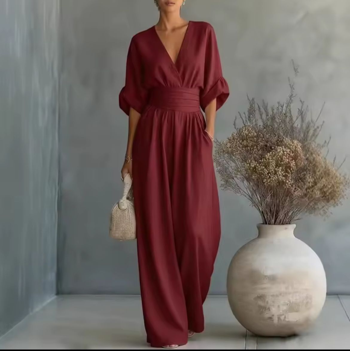 Jumpsuit til damer med høj talje, vide ben og V-hals