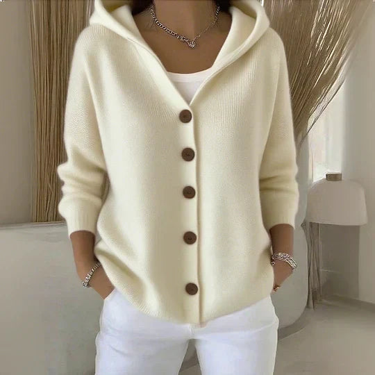 Cardigan femme à capuche et boutons en maille
