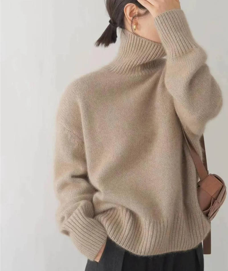 Jersey de cuello alto de mujer con manga larga y corte recto