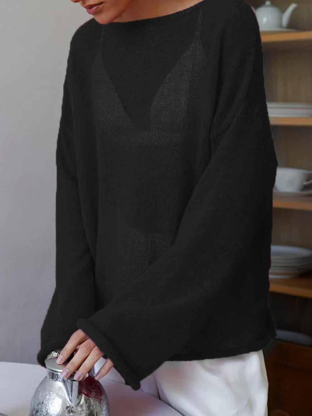 Pulover oversize de damă cu model perforat și mâneci largi