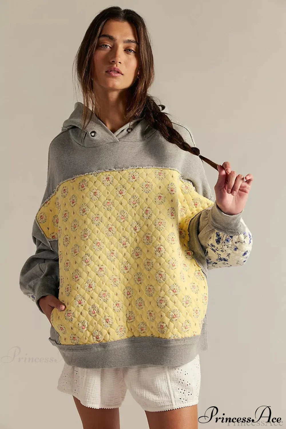Sweat à capuche femme à panneaux fleuris et bords-côtes