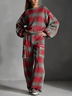 Stribet sweatshirt til damer i løst snit med rund hals