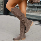Botas altas de mulher com cano franzido