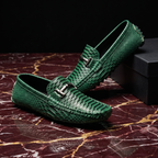 Mocasini unisex texturați cu cataramă decorativă