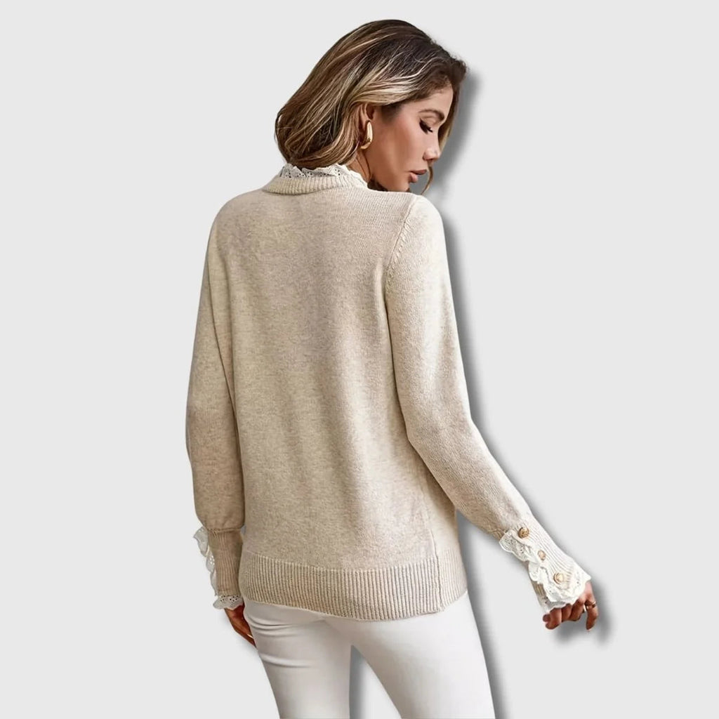 Strikket sweater til damer med blondekant og rund hals