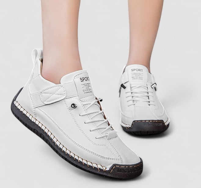 Sneakers unisex con lacci e punta tonda
