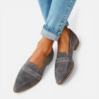 Mocasines puntiagudos de mujer con tira