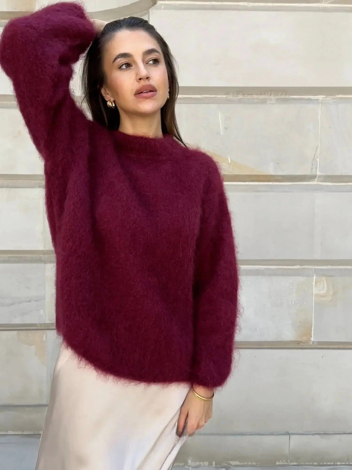 Pulover oversize de damă cu decolteu rotund și mânecă lungă
