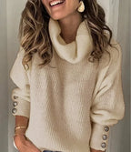Pull côtelé femme à col roulé et boutons décoratifs