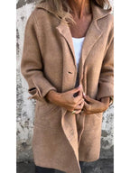 Cappotto donna con revers, chiusura con bottoni, maniche lunghe