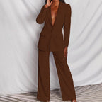 Completo giacca e pantaloni donna con giacca monopetto e pantaloni ampi