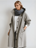 Gabardina oversize de mujer con capucha y botones