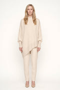 Pull femme oversize à col roulé, asymétrique