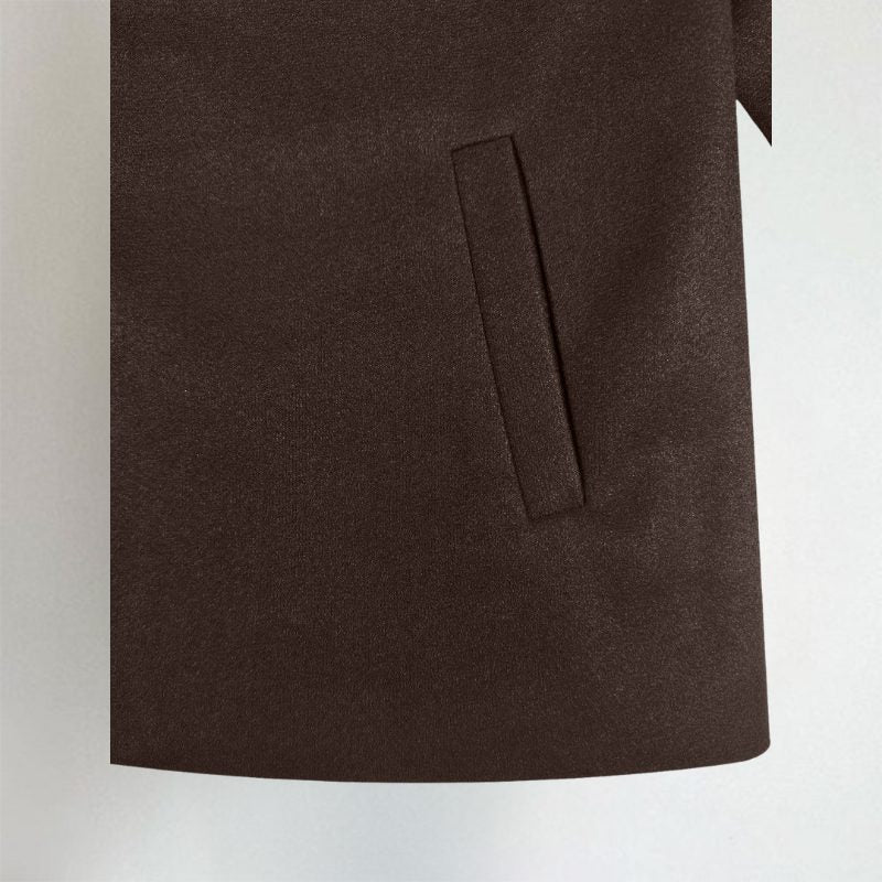Casaco oversize de mulher castanho com gola de camisa