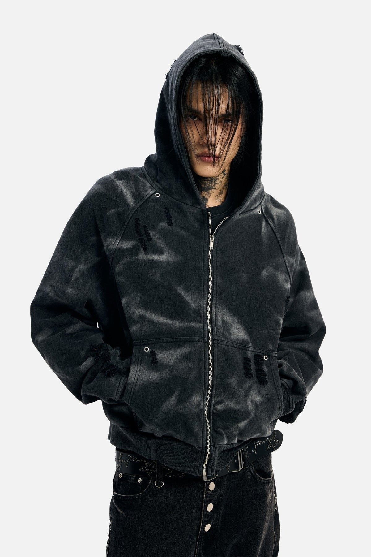 Sudadera unisex con capucha, cremallera y tachuelas decorativas