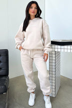 Sweatshirt com capuz de mulher com bolso canguru, cor creme
