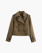 Kort trenchcoat til damer, dobbeltradet, med lange ærmer