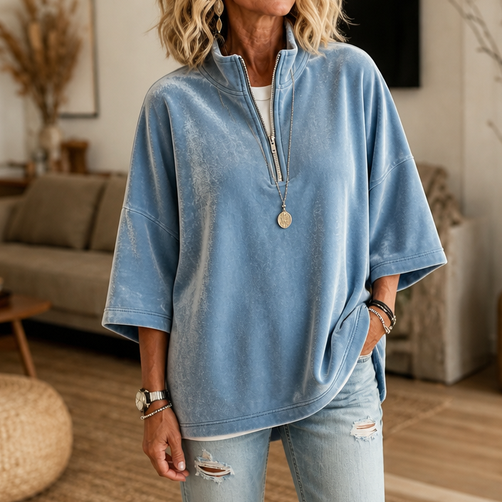 Sudadera de mujer con acabado aterciopelado, cuello alto y cremallera corta